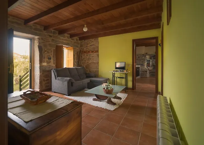 Alpstuga A Casa Da Charca - Con Jardin